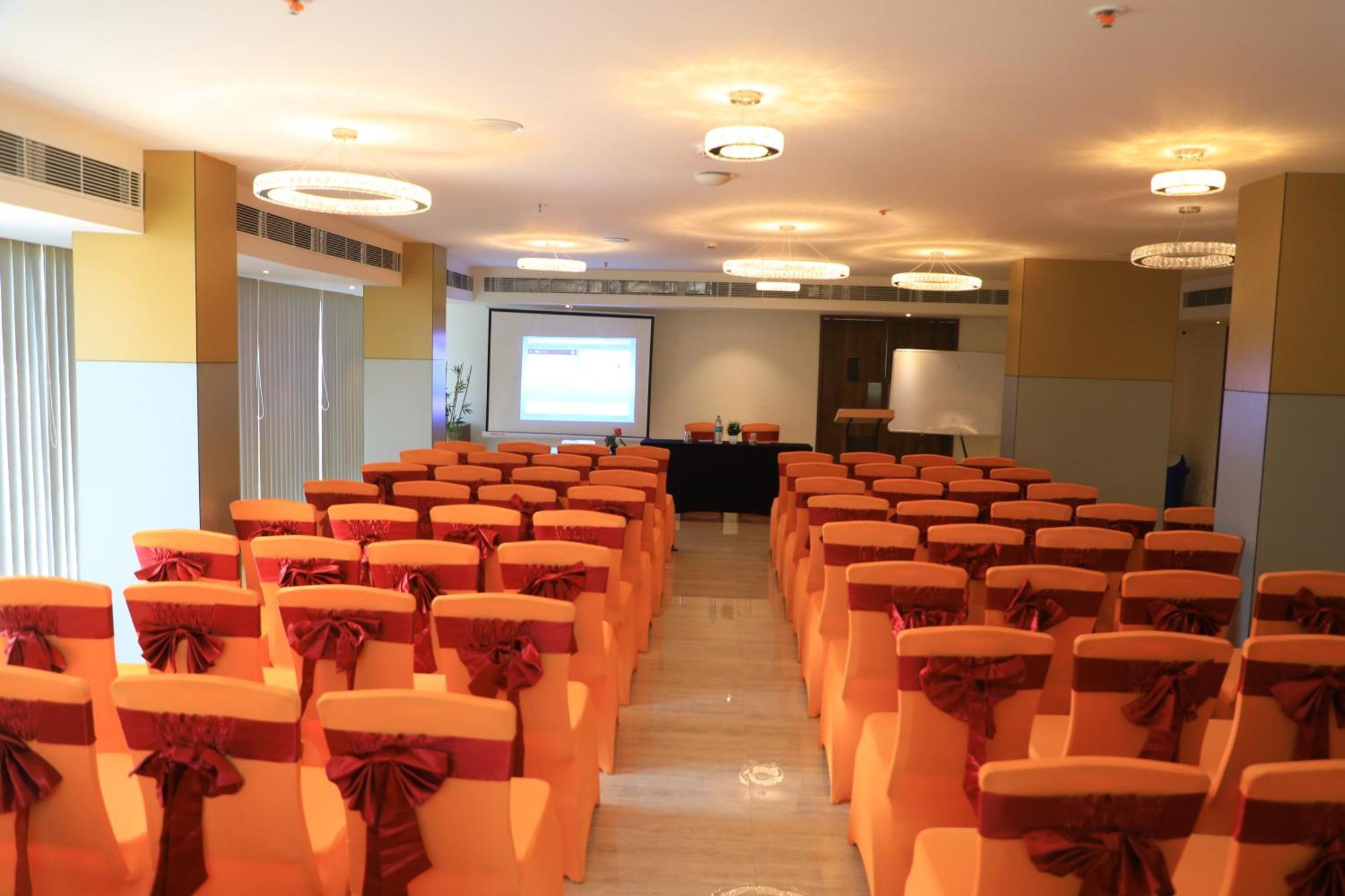 Vivid A Boutique Hotel Tiruchirappalli Zewnętrze zdjęcie