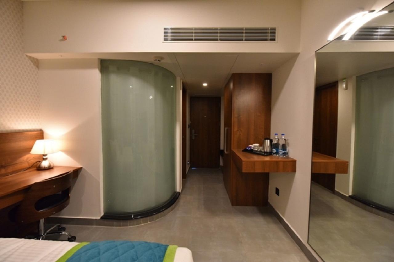 Vivid A Boutique Hotel Tiruchirappalli Zewnętrze zdjęcie