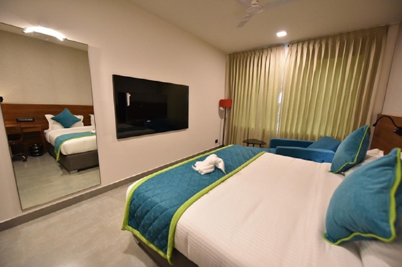Vivid A Boutique Hotel Tiruchirappalli Zewnętrze zdjęcie